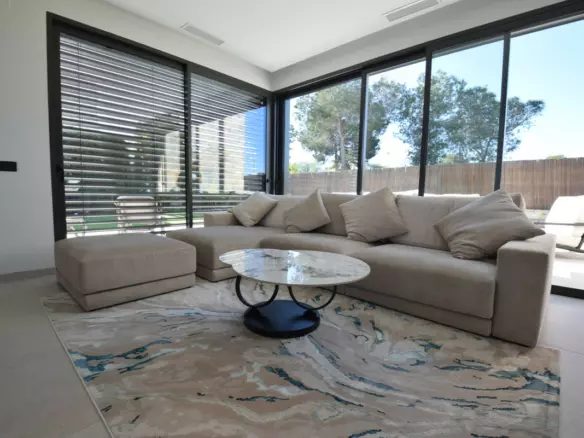 3-bedroom Villa In Orihuela, Spain (237 M²)