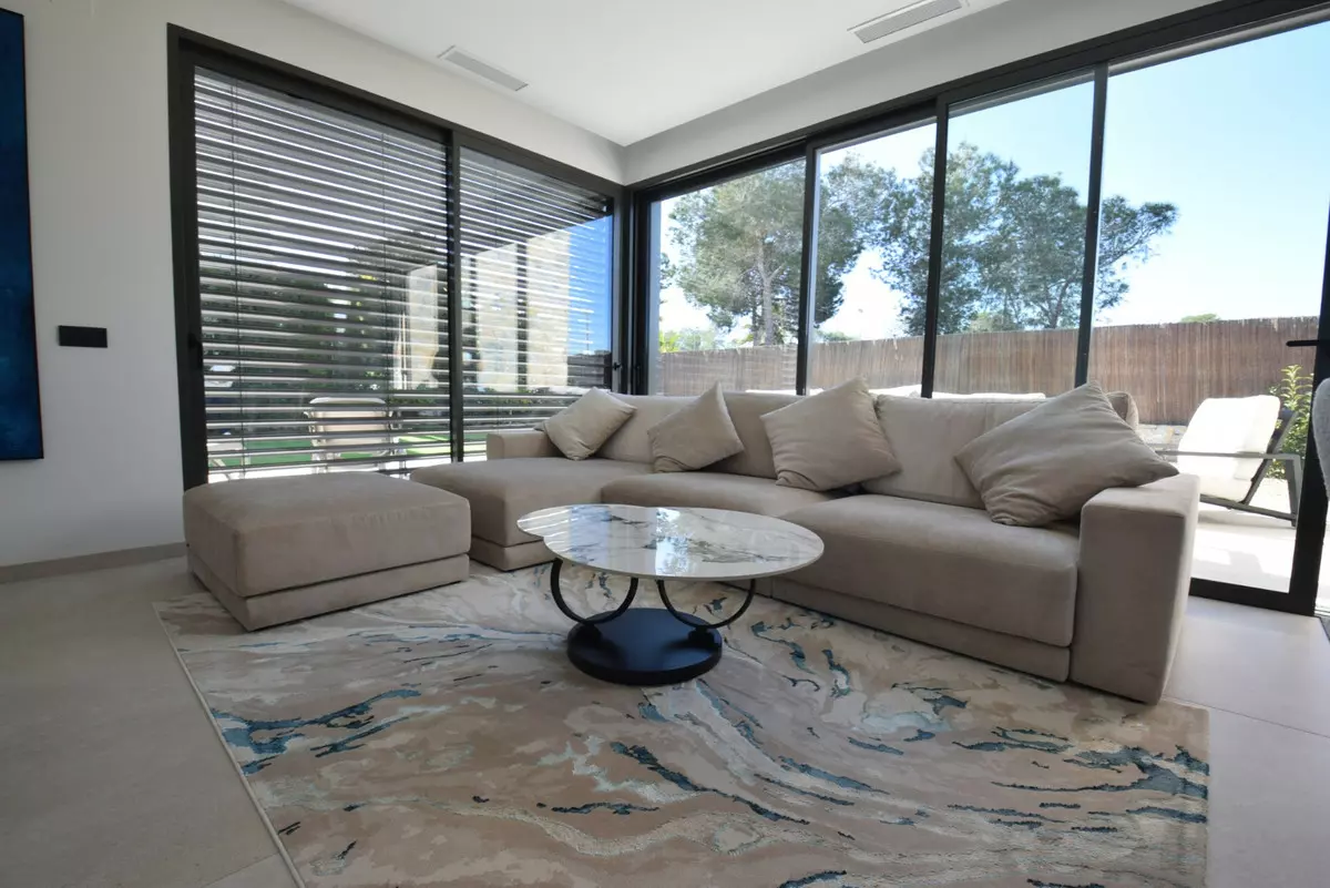 3-bedroom Villa In Orihuela, Spain (237 M²)