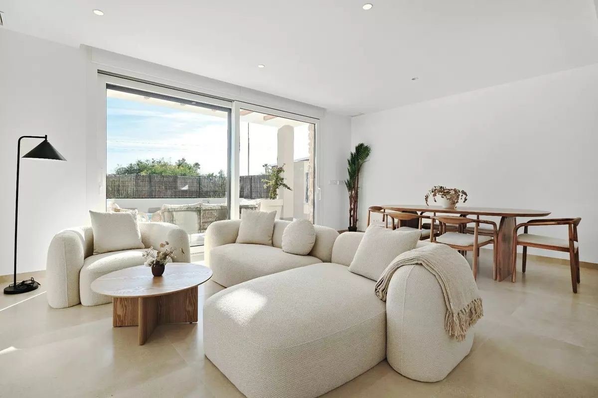 3-bedroom Villa In Orihuela, Spain (140 M²)