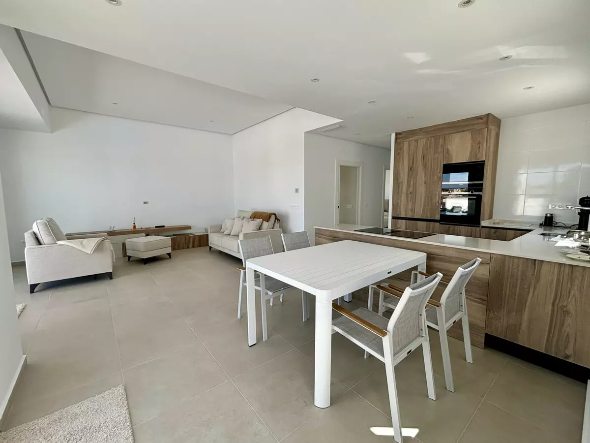 3-bedroom Villa In Benijofar, Spain (120 M²)