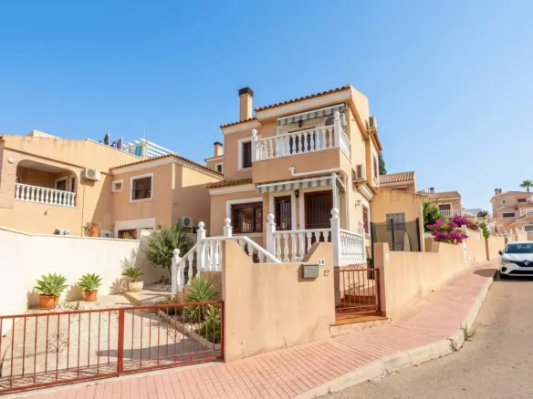 2-bedroom Villa In Orihuela, Spain (85 M²)