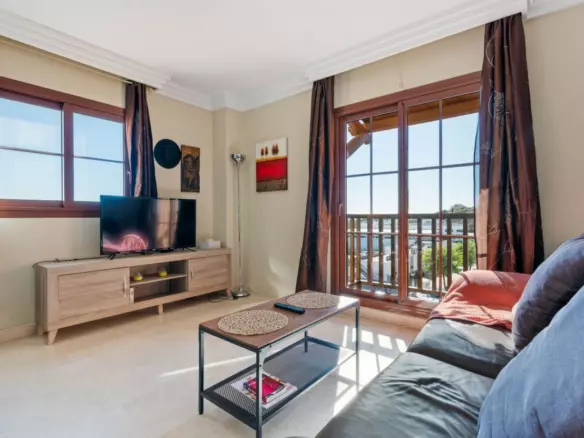2-bedroom Apartment In Estepona, Spain (158 M²)