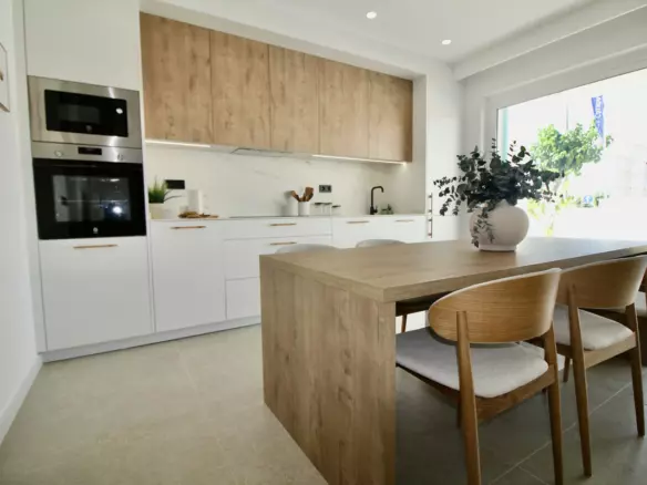 3-bedroom Bungalow In Pilar De La Horadada, Spain (81 M²)