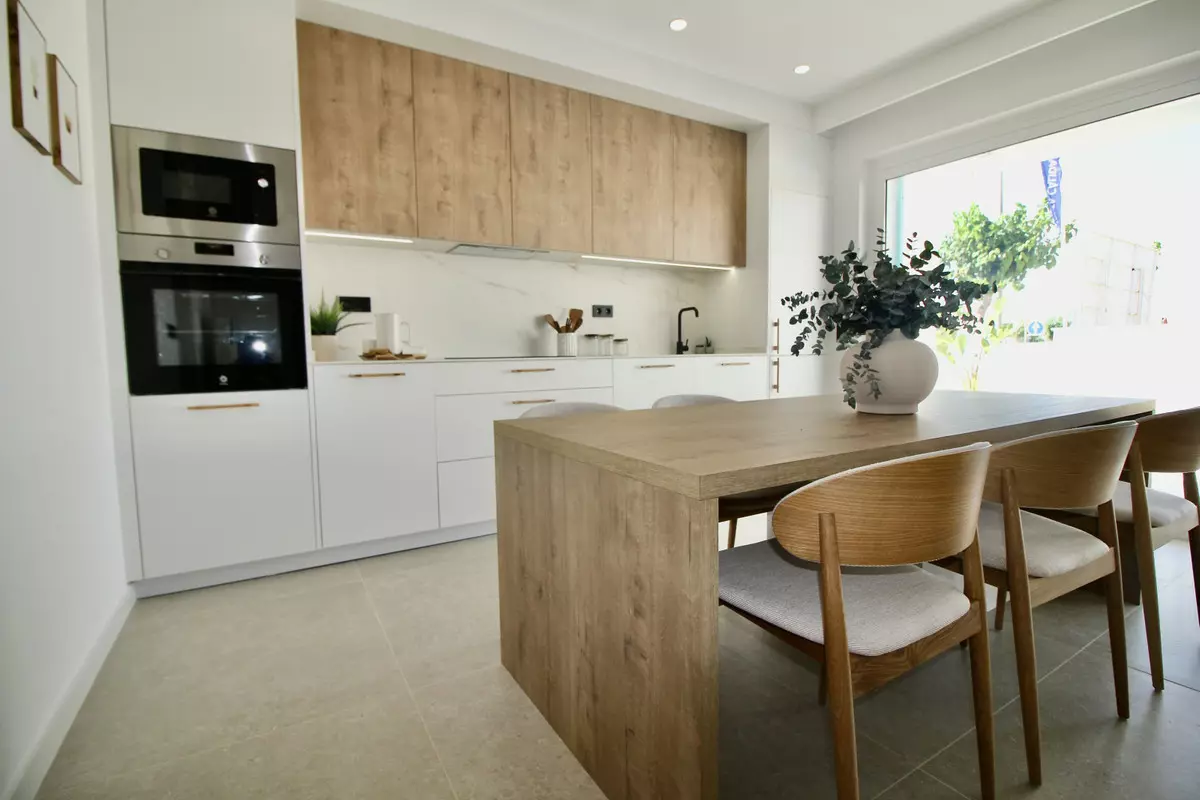 3-bedroom Bungalow In Pilar De La Horadada, Spain (81 M²)