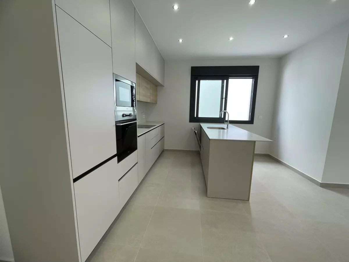 3-bedroom Villa In Almoradi, Spain (134 M²)