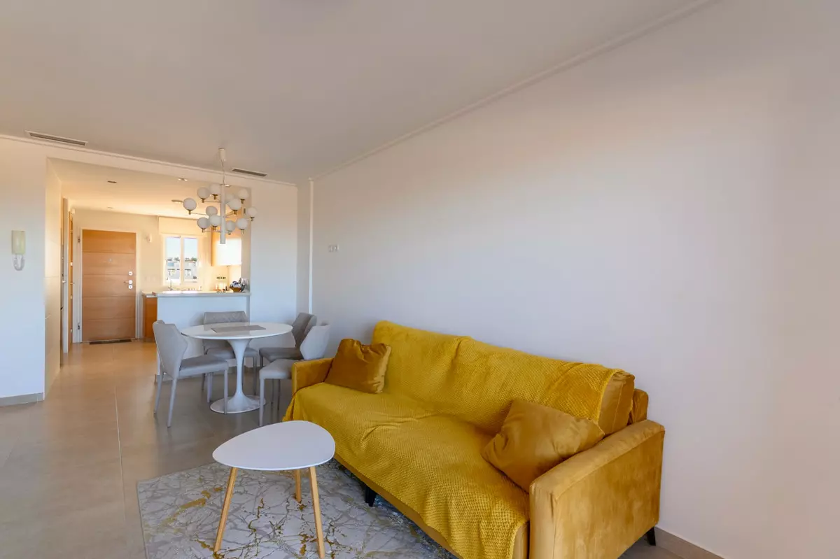 2-bedroom Apartment In Orihuela, Spain (66 M²)