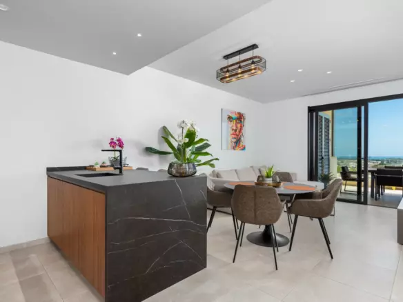 2-bedroom Apartment In Orihuela, Spain (100 M²)