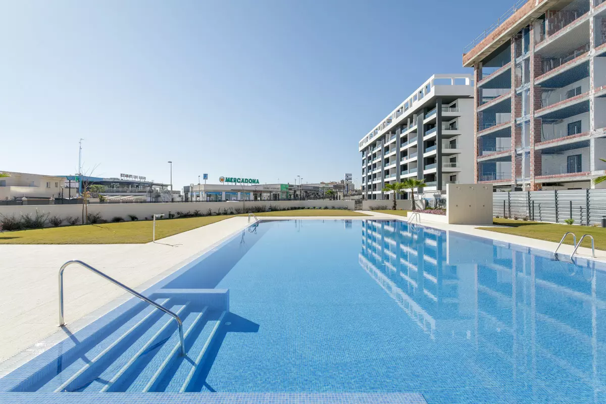 2-bedroom Apartment In Torrevieja, Spain (66 M²)