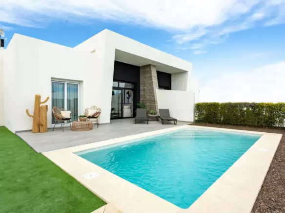 3-bedroom Semi In Algorfa, Spain (105 M²)