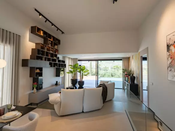 3-bedroom Villa In Algorfa, Spain (191 M²)