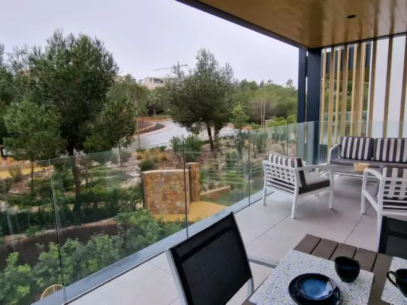 3-bedroom Apartment In Orihuela, Spain (100 M²)