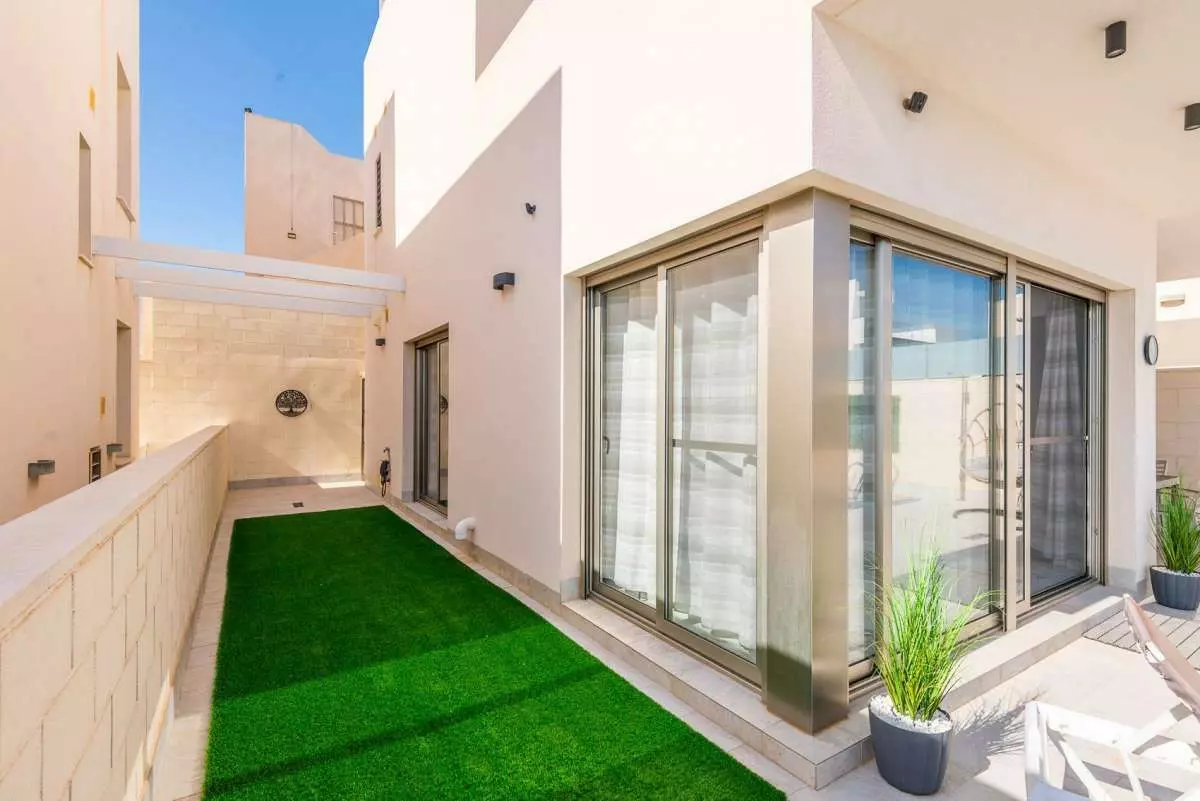 3-bedroom Villa In Orihuela, Spain (115 M²)