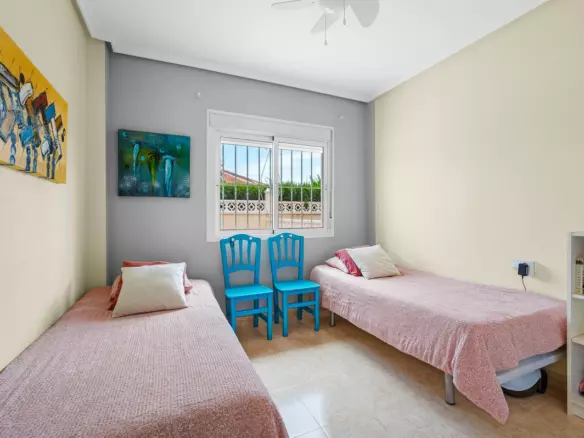 3-bedroom Town House In Rojales, Spain (102 M²)