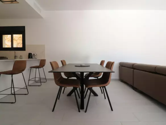 3-bedroom Villa In Algorfa, Spain (118 M²)
