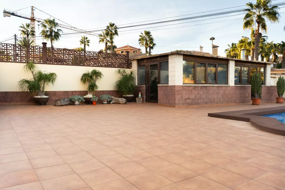 7-bedroom Villa In Orihuela, Spain (312 M²)