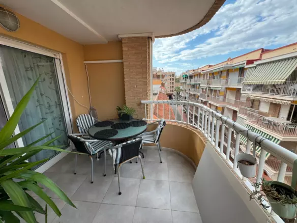 3-bedroom Apartment In Guardamar Del Segura, Spain (88 M²)