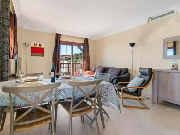2-bedroom Apartment In Estepona, Spain (158 M²)