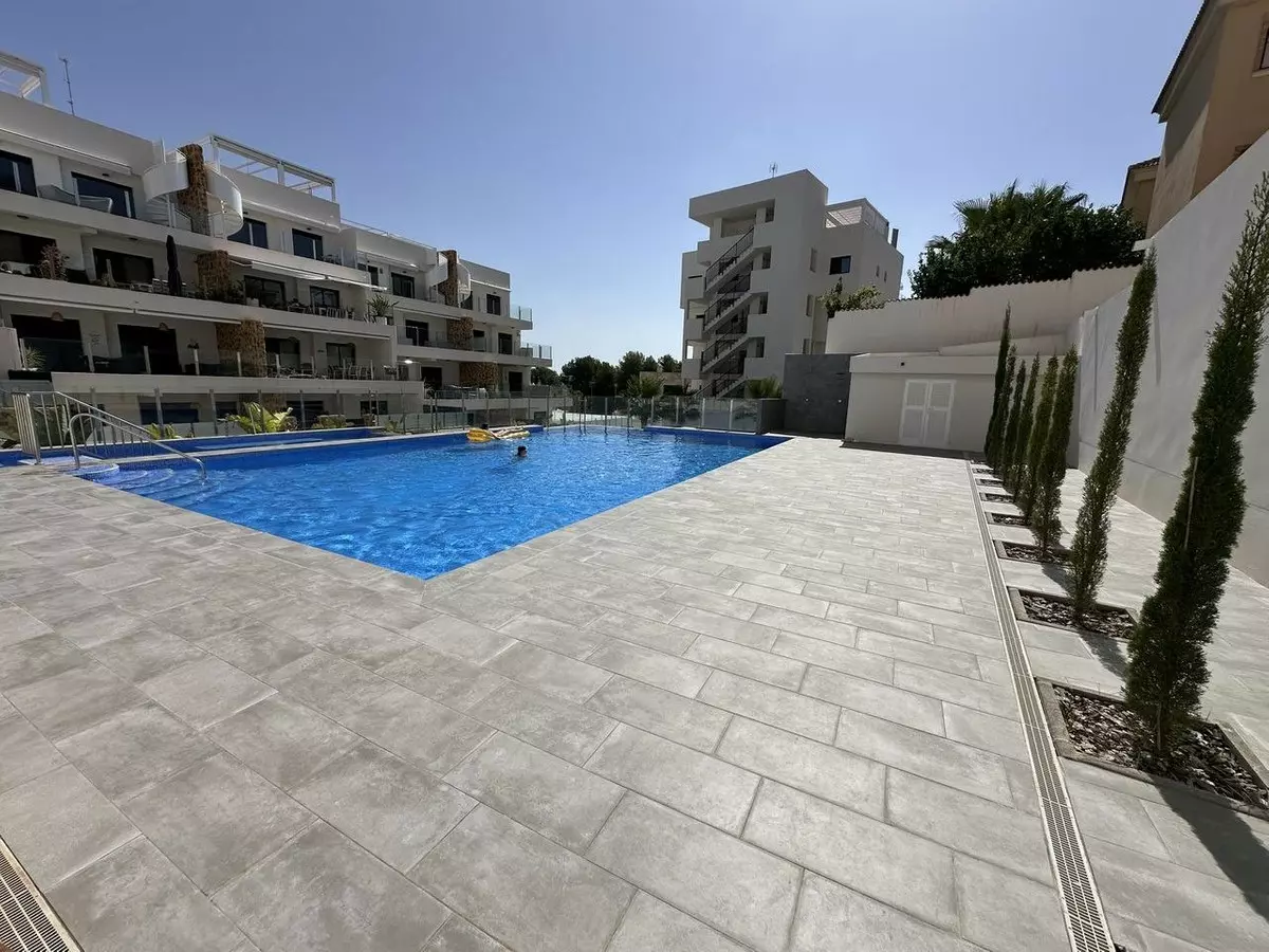 2-bedroom Apartment In Orihuela, Spain (85 M²)