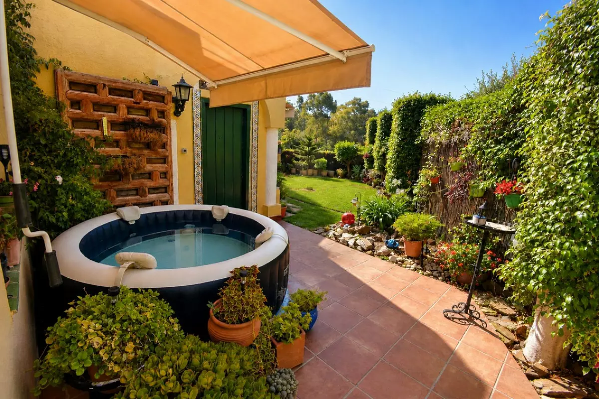 3-bedroom Villa In Marbella, Spain (209 M²)