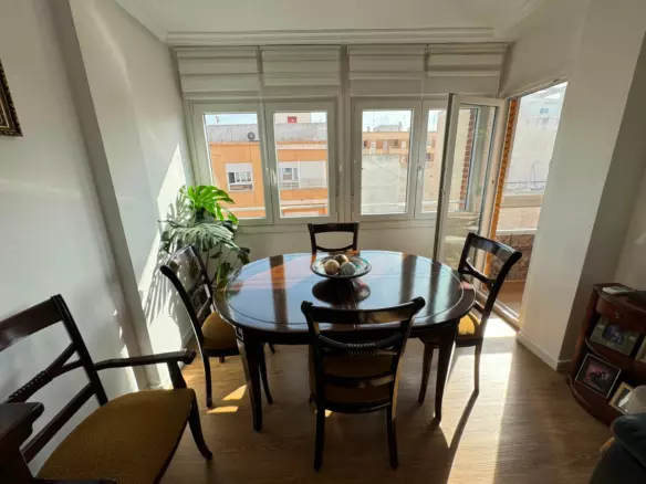 3-bedroom Apartment In Guardamar Del Segura, Spain (77 M²)