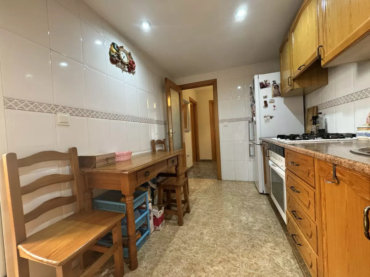 3-bedroom Apartment In Estepona, Spain (81 M²)