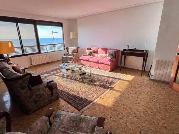 2-bedroom Apartment In Alicante, Spain (113 M²)