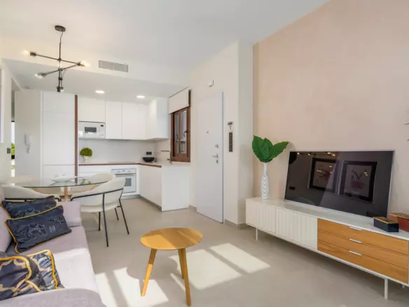 3-bedroom Apartment In Torrevieja, Spain (71 M²)