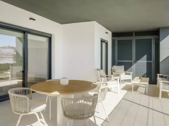 2-bedroom Apartment In Torrevieja, Spain (66 M²)