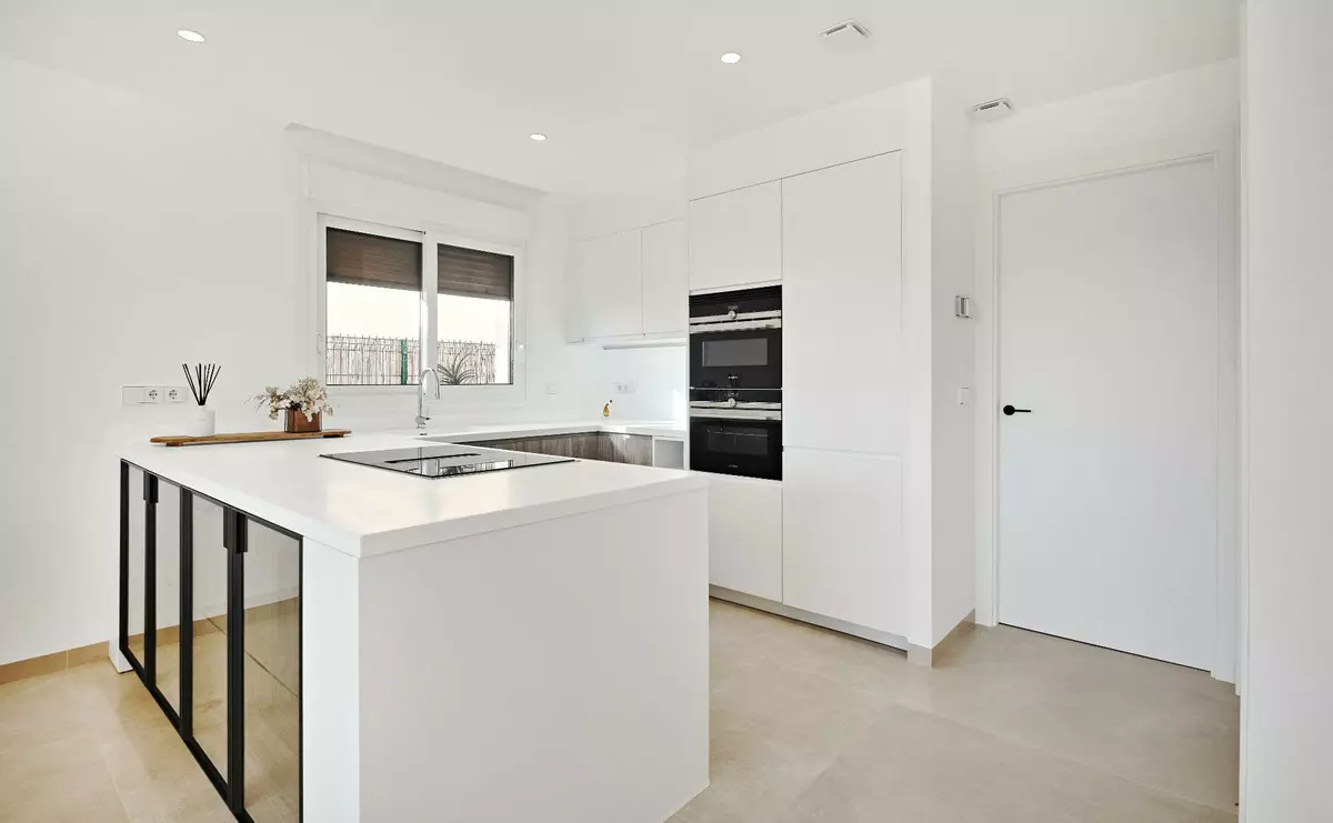 3-bedroom Villa In Orihuela, Spain (140 M²)