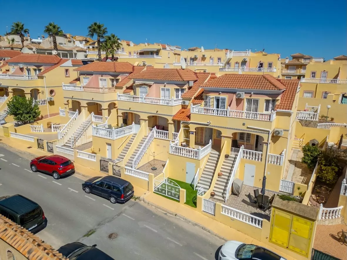 2-bedroom Town House In Orihuela, Spain (67 M²)