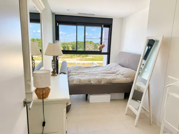 3-bedroom Villa In Rojales, Spain (195 M²)