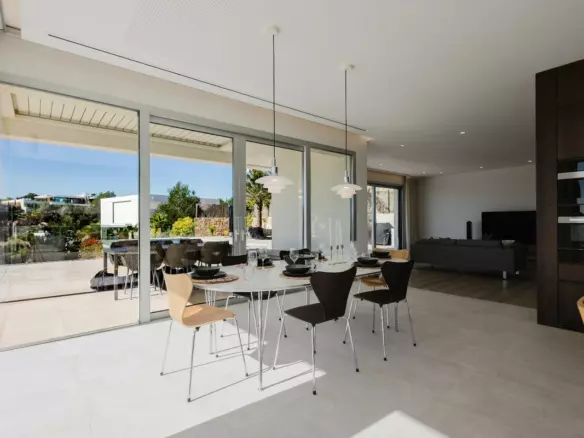 5-bedroom Villa In Orihuela, Spain (546 M²)