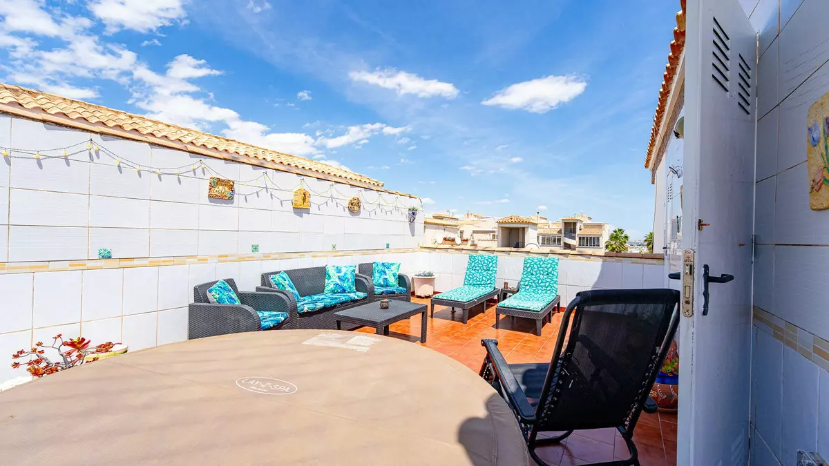 2-bedroom Apartment In Orihuela, Spain (60 M²)