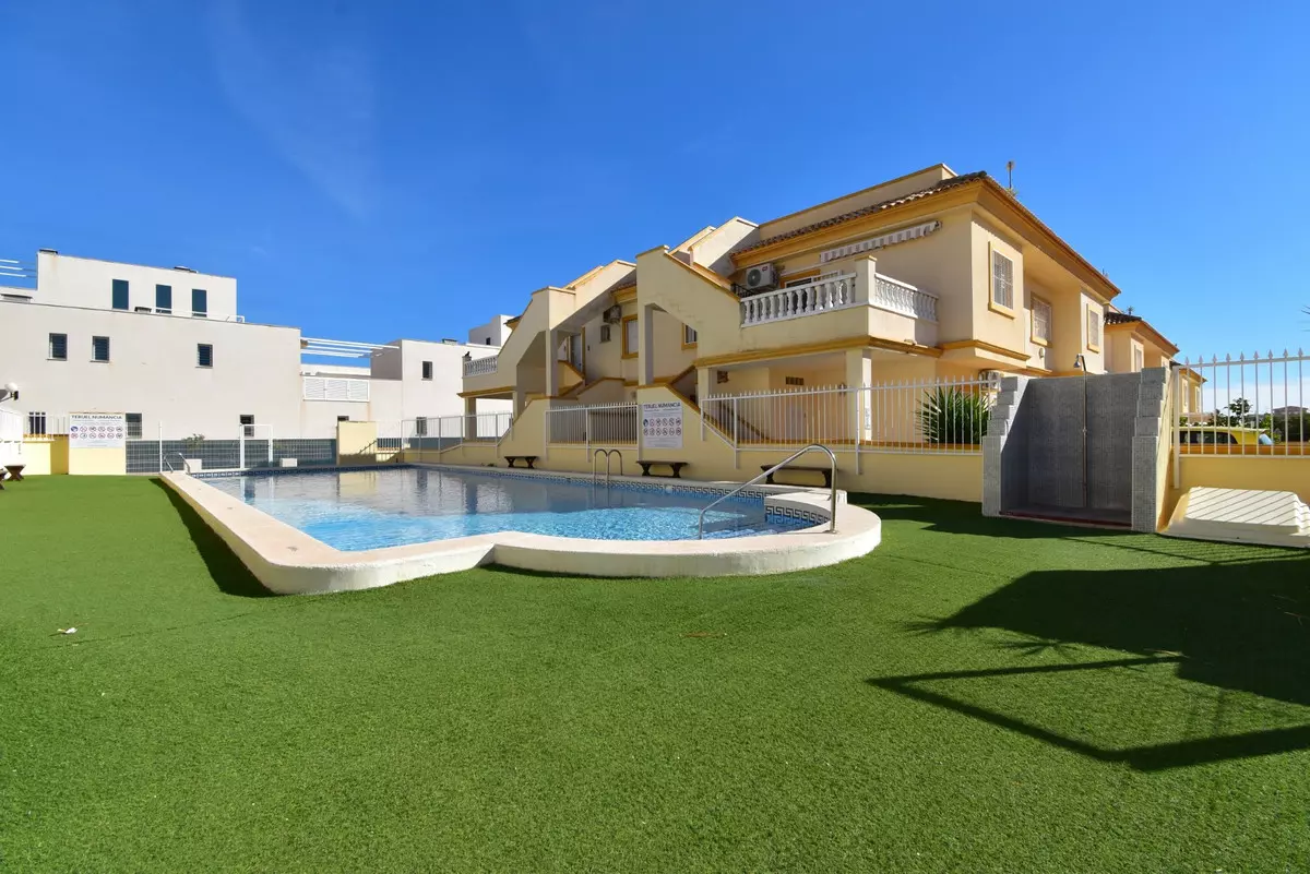 3-bedroom Villa In Orihuela, Spain (112 M²)