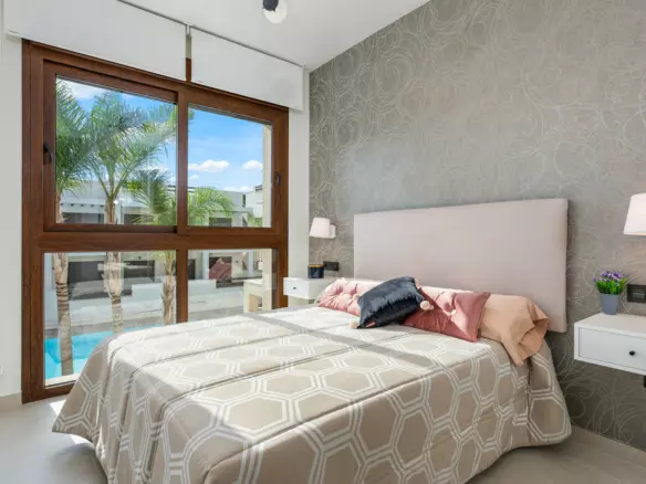 3-bedroom Apartment In Torrevieja, Spain (71 M²)