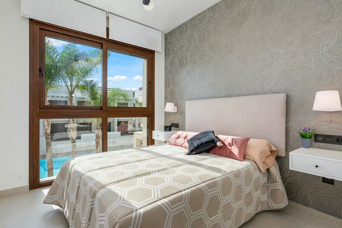 3-bedroom Apartment In Torrevieja, Spain (71 M²)