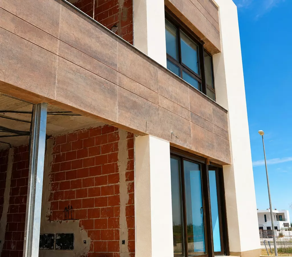 2-bedroom Villa In Dolores, Spain (86 M²)
