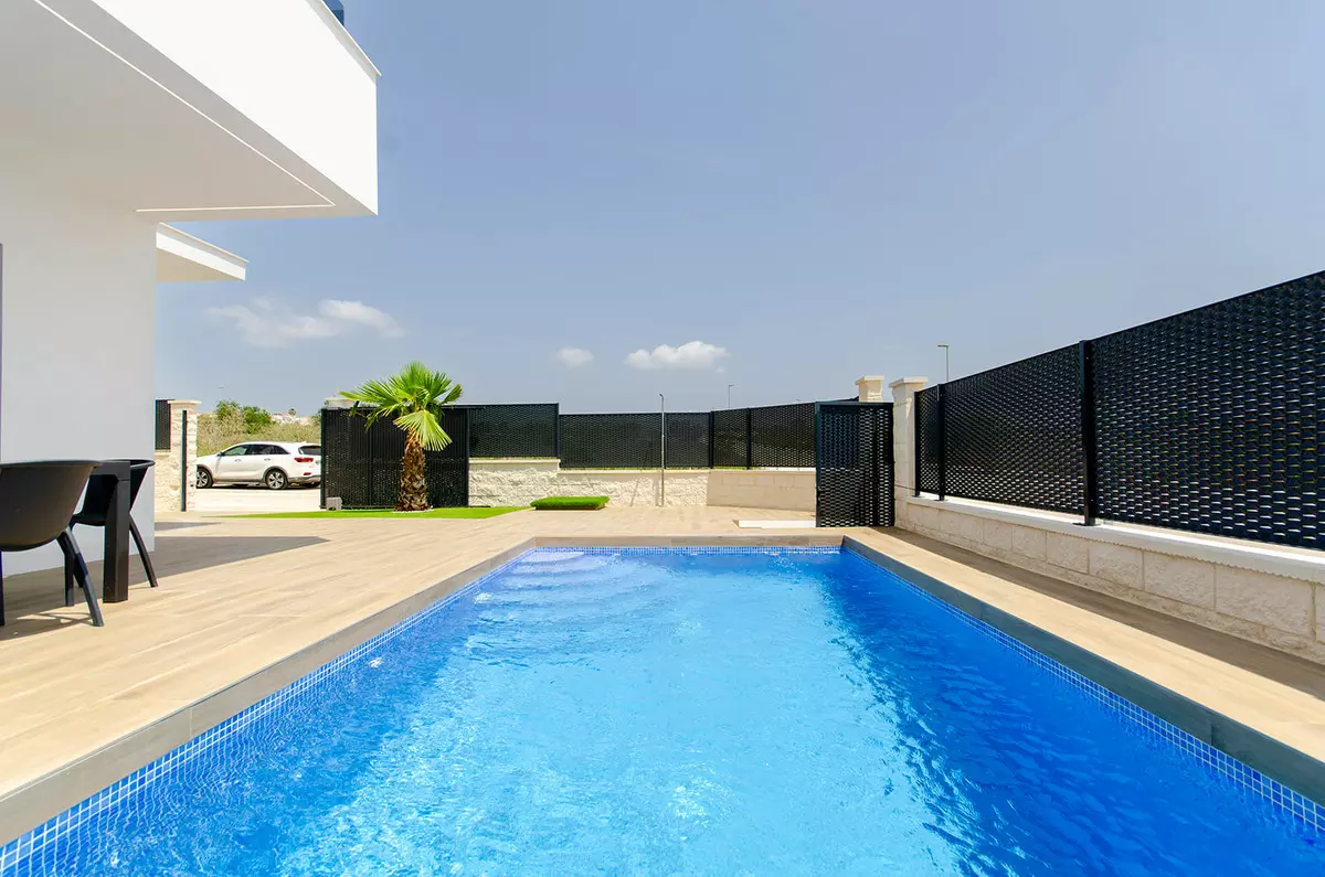 3-bedroom Villa In Orihuela, Spain (117 M²)