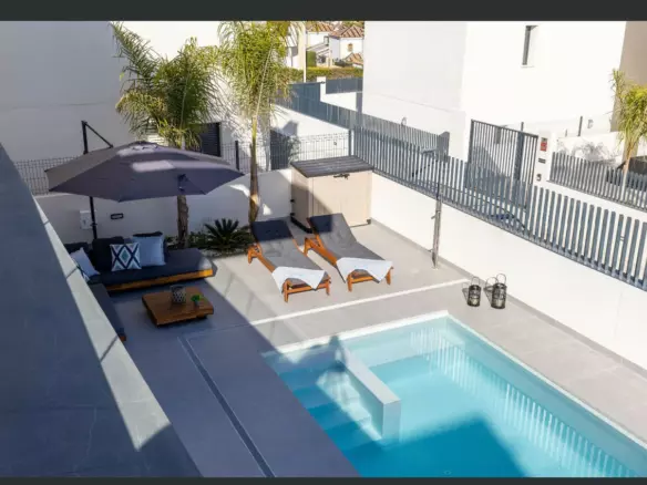 3-bedroom Villa In Algorfa, Spain (150 M²)