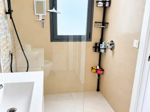 3-bedroom Villa In Rojales, Spain (195 M²)