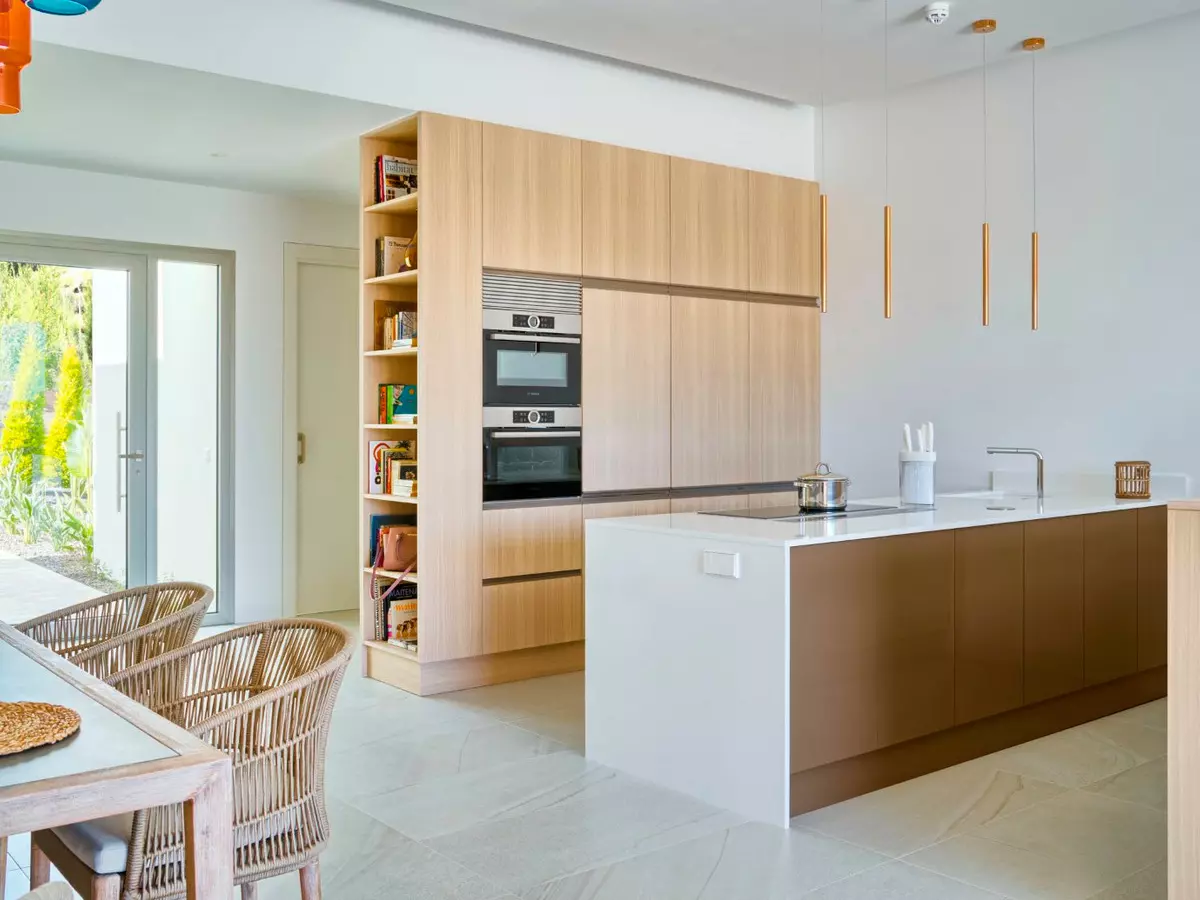4-bedroom Villa In Orihuela, Spain (200 M²)