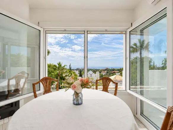 2-bedroom Apartment In Marbella, Spain (62 M²)