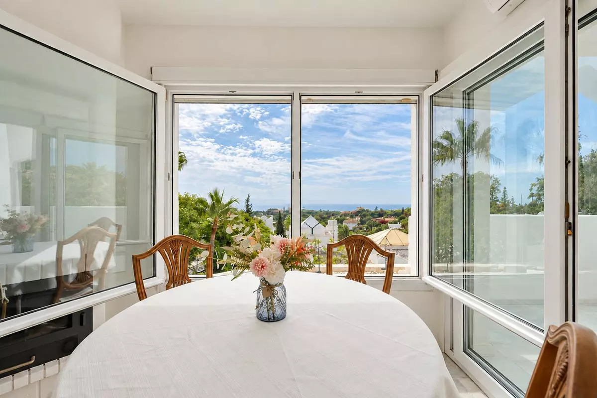 2-bedroom Apartment In Marbella, Spain (62 M²)