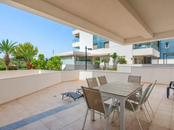 3-bedroom Apartment In Orihuela, Spain (71 M²)