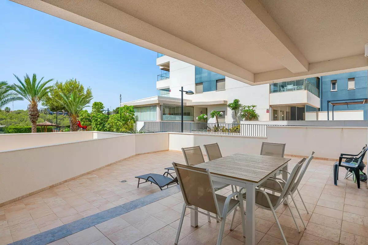 3-bedroom Apartment In Orihuela, Spain (71 M²)