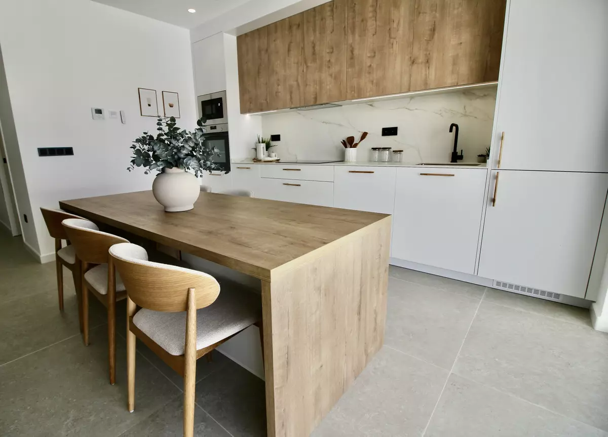 3-bedroom Bungalow In Pilar De La Horadada, Spain (81 M²)