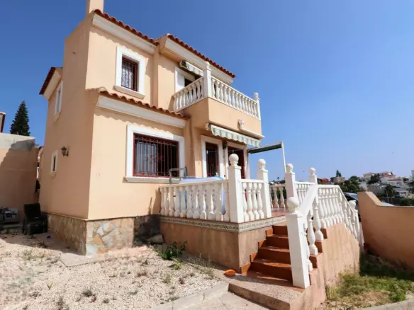 2-bedroom Villa In Orihuela, Spain (85 M²)