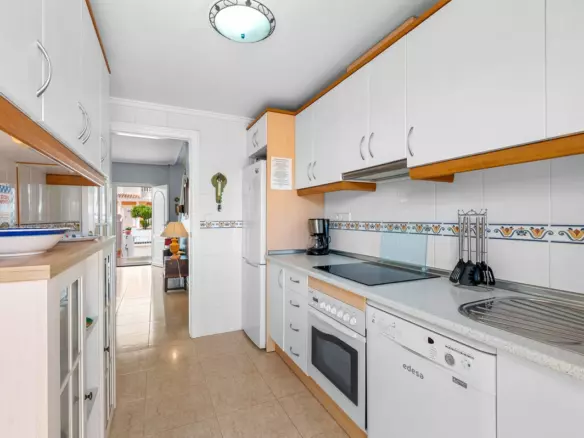 3-bedroom Town House In Rojales, Spain (102 M²)