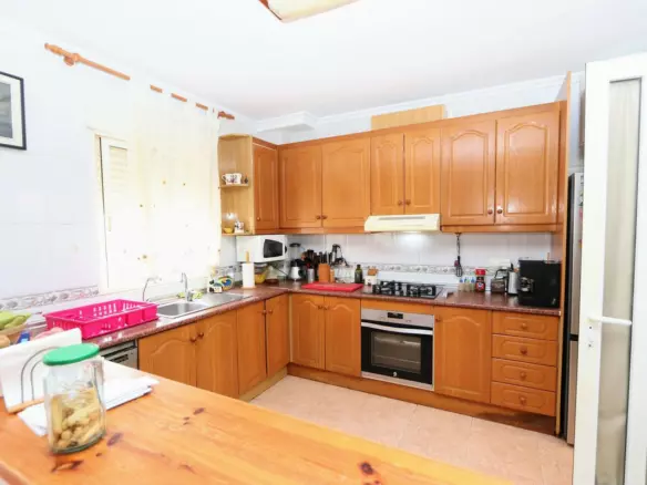 3-bedroom Apartment In Orihuela, Spain (72 M²)