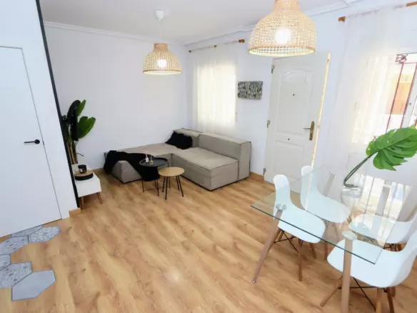 3-bedroom Town House In Orihuela, Spain (77 M²)